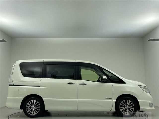 2014 Nissan Serena
