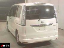 2015 Nissan Serena