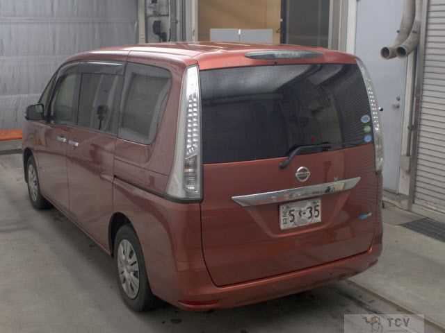 2015 Nissan Serena