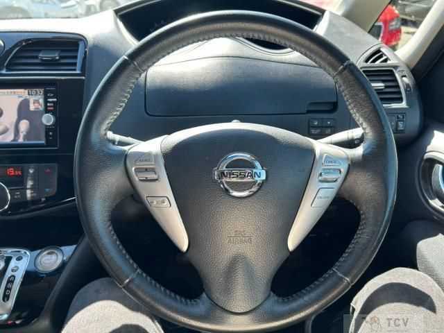 2015 Nissan Serena