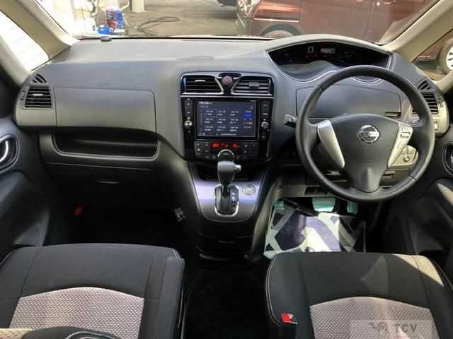 2015 Nissan Serena