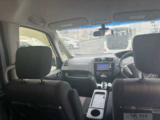 2015 Nissan Serena