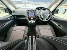 2015 Nissan Serena