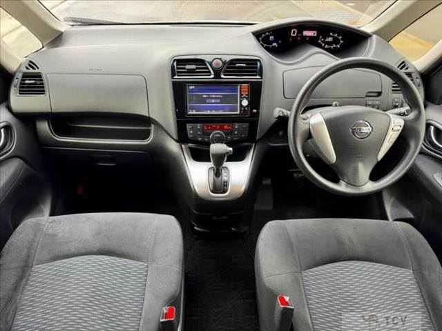 2015 Nissan Serena