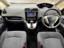 2015 Nissan Serena