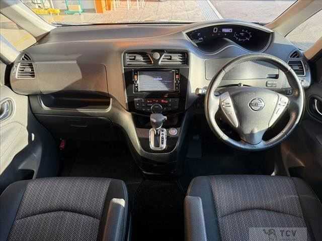 2015 Nissan Serena