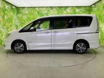 2015 Nissan Serena