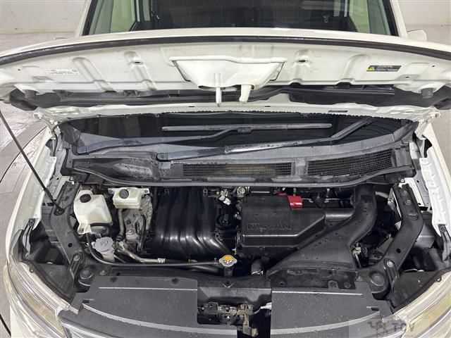 2015 Nissan Serena