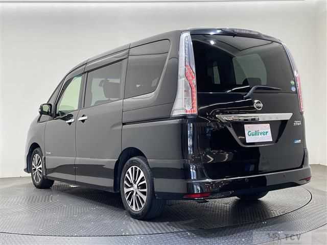 2015 Nissan Serena