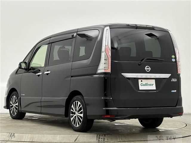 2015 Nissan Serena