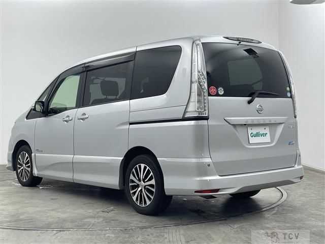 2015 Nissan Serena