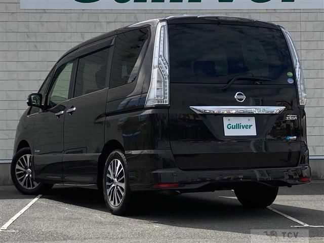2015 Nissan Serena