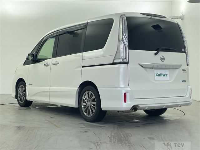 2015 Nissan Serena