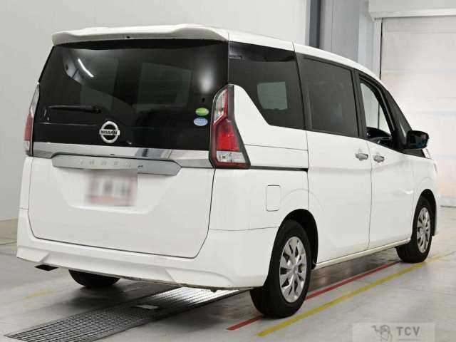 2017 Nissan Serena