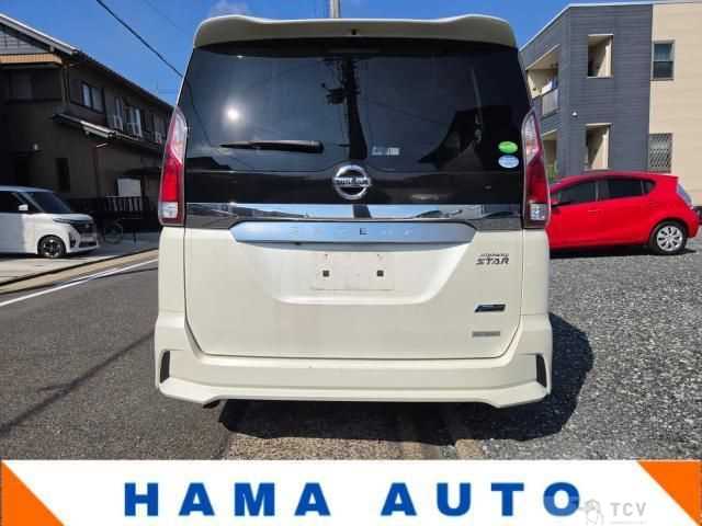 2017 Nissan Serena