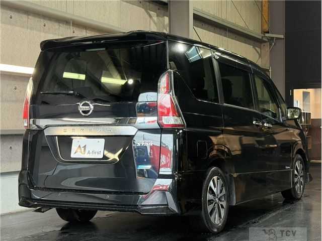 2017 Nissan Serena