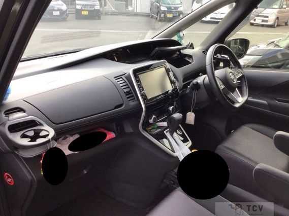 2017 Nissan Serena