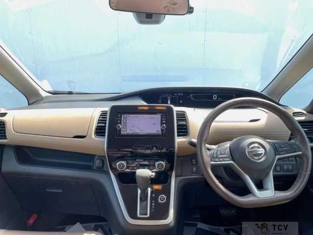 2017 Nissan Serena