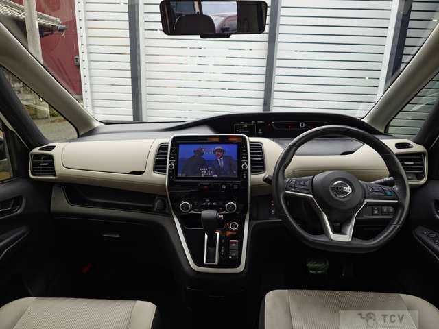 2017 Nissan Serena