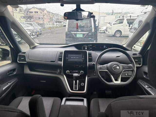 2017 Nissan Serena