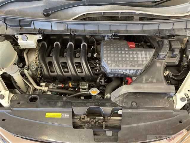 2017 Nissan Serena