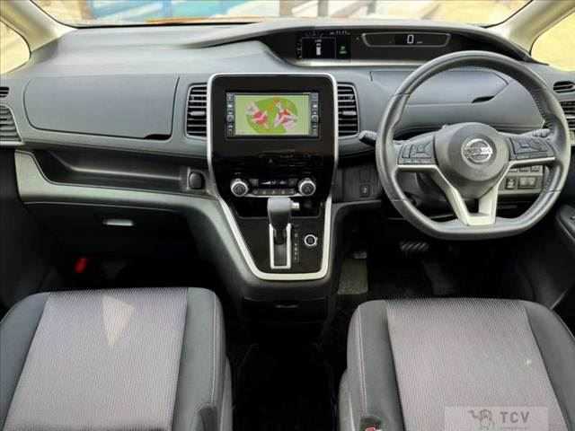 2017 Nissan Serena