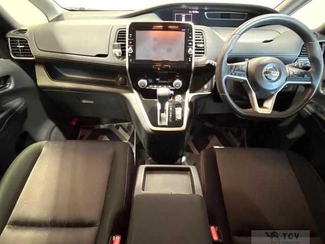2017 Nissan Serena