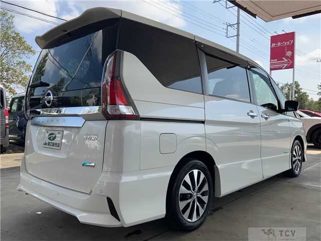 2017 Nissan Serena