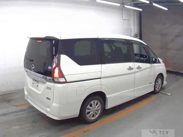 2017 Nissan Serena