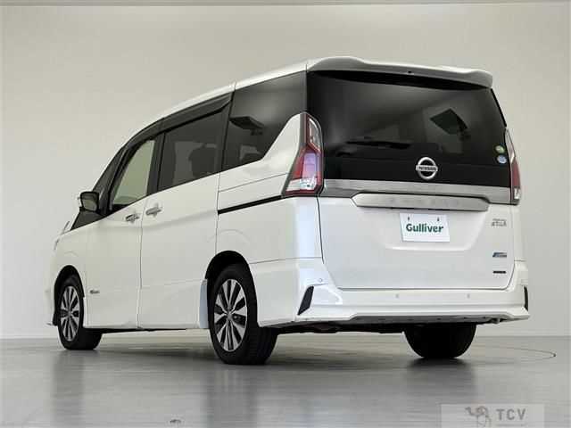 2017 Nissan Serena