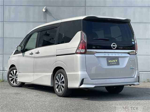 2017 Nissan Serena