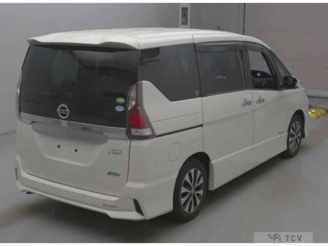 2017 Nissan Serena