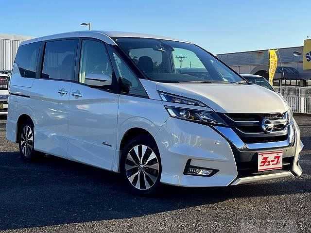 2017 Nissan Serena