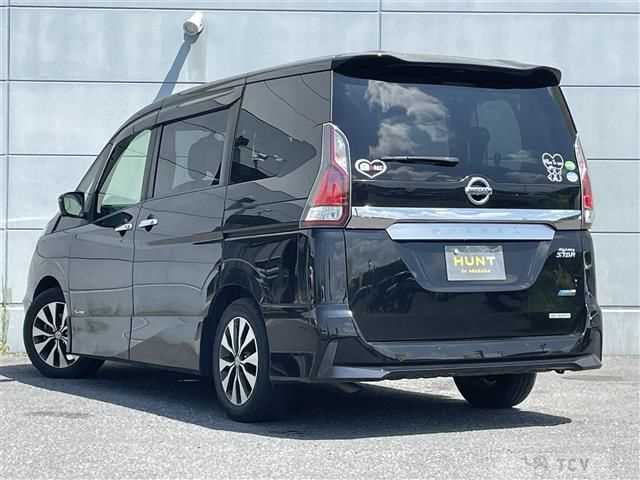 2017 Nissan Serena