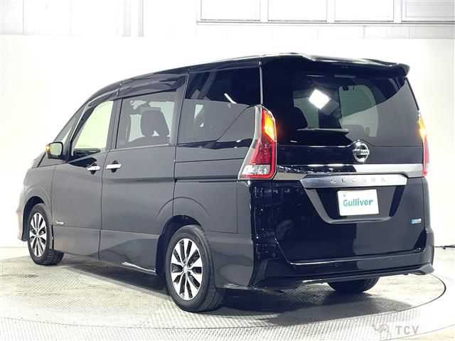2017 Nissan Serena