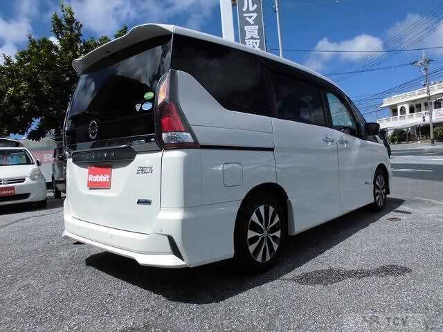 2018 Nissan Serena
