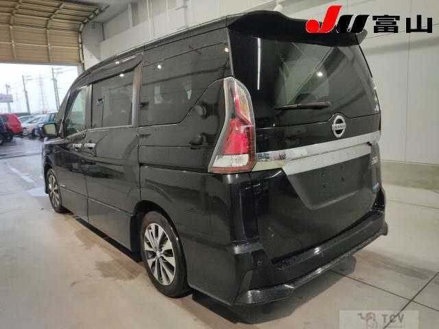 2018 Nissan Serena
