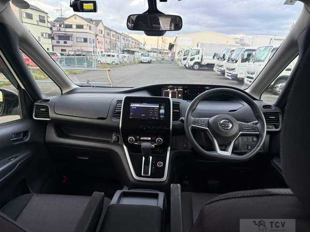 2018 Nissan Serena
