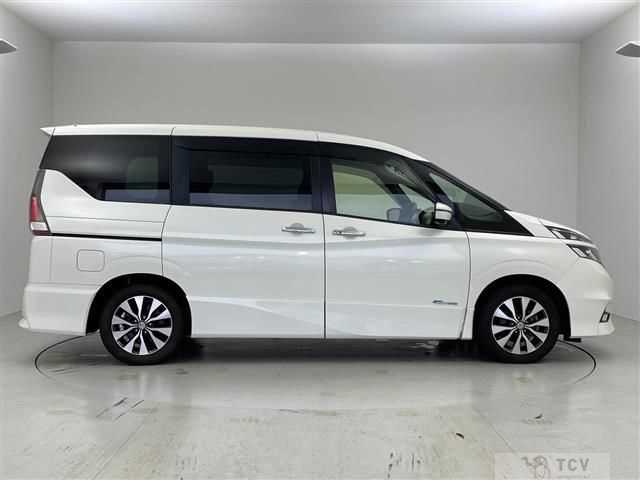 2018 Nissan Serena