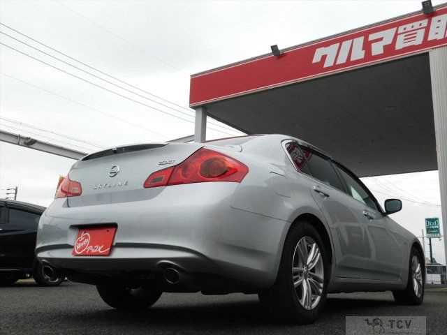 2010 Nissan Skyline