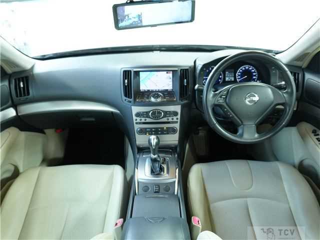 2012 Nissan Skyline