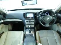 2012 Nissan Skyline