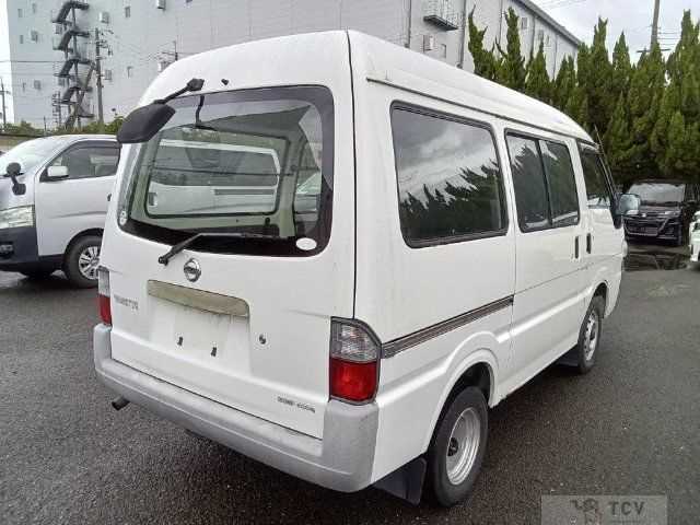 2005 Nissan Vanette Van