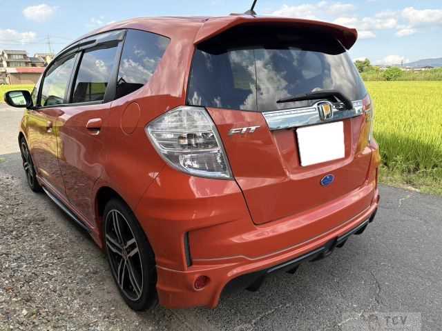 2012 Honda Fit Hybrid