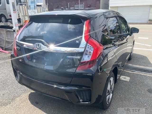 2013 Honda Fit Hybrid