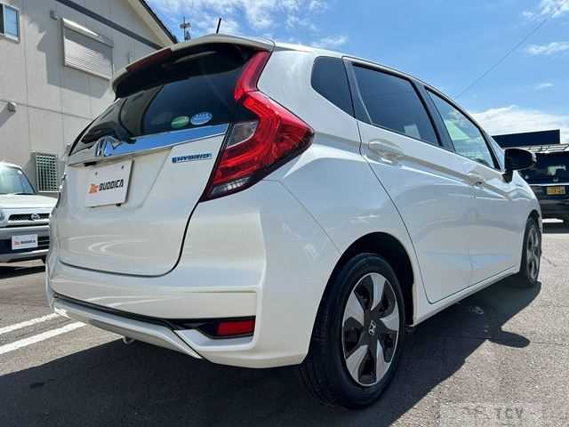 2017 Honda Fit Hybrid