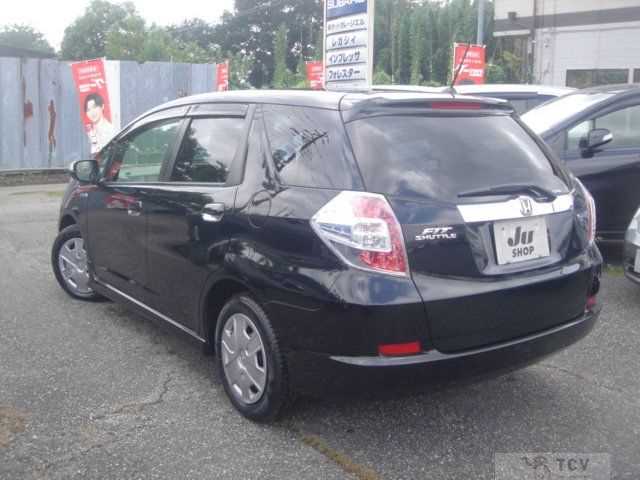 2013 Honda Fit shuttle