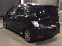 2013 Honda Freed Spike