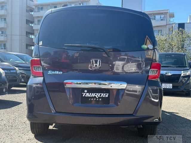 2015 Honda Freed Spike