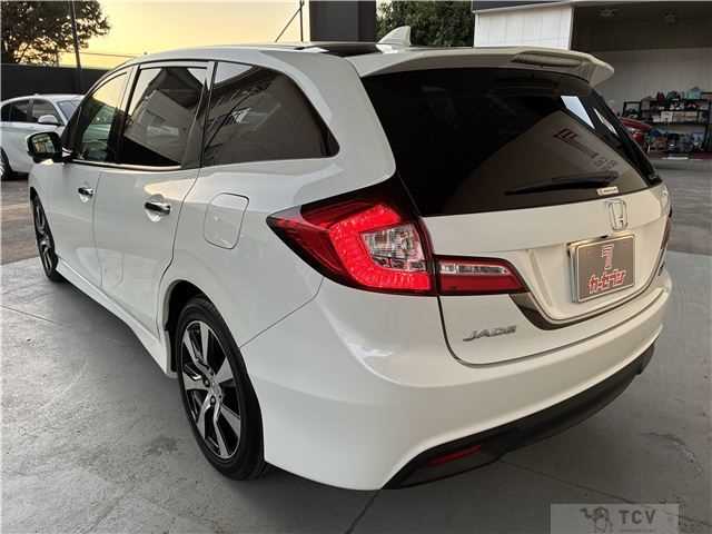 2016 Honda Jade